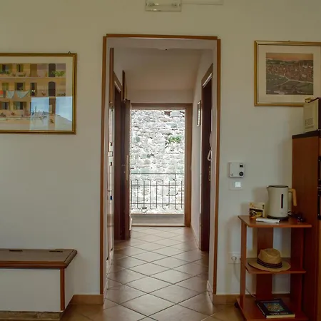 Rocca Garden House 아파트 *